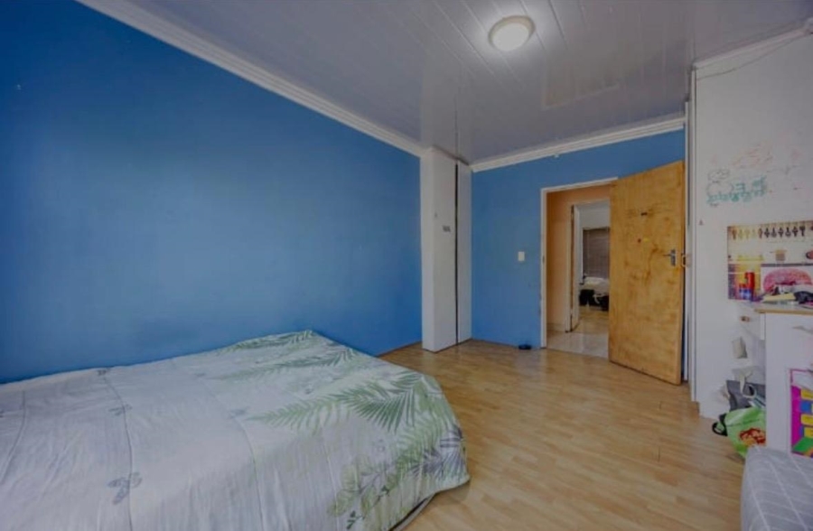 4 Bedroom Property for Sale in Elsies River Western Cape